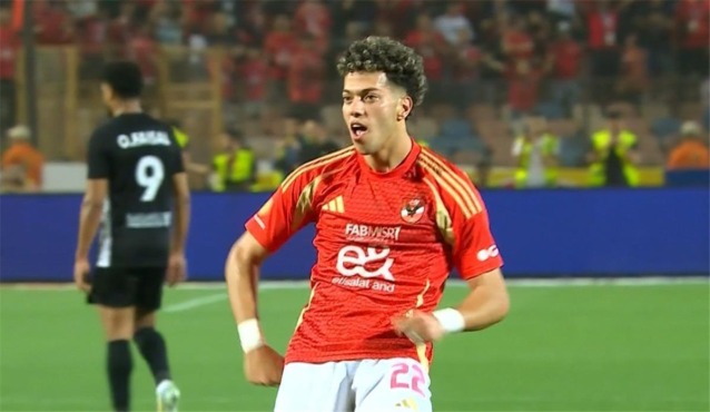العقد الجديد لإمام عاشور مع الأهلي.. مفاجآت مالية بانتظار الجماهير! 1 العقد الجديد لإمام عاشور مع الأهلي.. مفاجآت مالية بانتظار الجماهير!