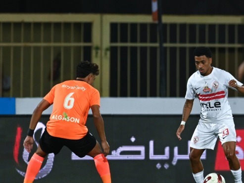 لاعب الزمالك يحصد جائزة رجل مباراة فاركو في الدوري 1 لاعب الزمالك يحصد جائزة رجل مباراة فاركو في الدوري