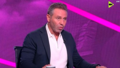 تعليق قوي من حازم إمام بعد فوز الزمالك على فاركو.. "قولتوا الأبيض مش هينافس"!!