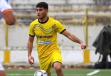 خوفًا من الزمالك والأهلي.. والد ريان رحيمي يمنع نجله من السفر إلى القاهرة!