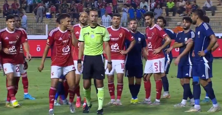 الأهلي يواصل نزيف النقاط بالتعادل أمام إنبي في الدوري 1 الأهلي يواصل نزيف النقاط بالتعادل أمام إنبي في الدوري