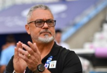 ميكالي يكشف عن مفاوضات الزمالك وحقيقة اقترابه من الأهلي