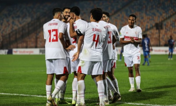 الزمالك يصل ستاد الجيش ببرج العرب لمواجهة المصري في الدوري 1 الزمالك يصل ستاد الجيش ببرج العرب لمواجهة المصري في الدوري