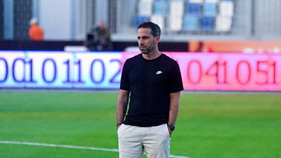 قرار مفاجئ من فيريرا قبل مباراة الزمالك أمام الأهلي