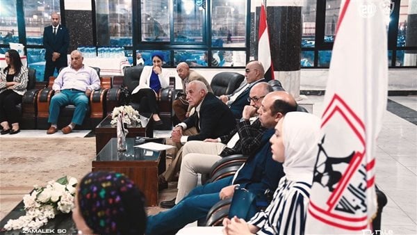 الزمالك على صفيح ساخن.. لبيب ونصر يعرضان تفاصيل مثيرة عن مصير الجهاز الفني!