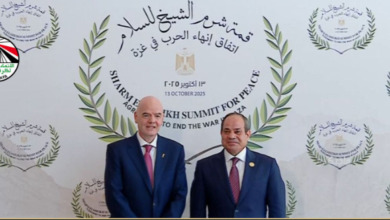 السيسي يستقبل رئيس “فيفا” إنفانتينو في شرم الشيخ تأكيدًا لدور مصر المحوري في الرياضة والسلام العالمي - صورة