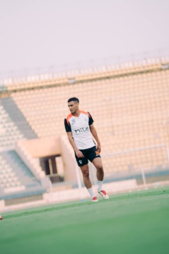 19 صورة ترصد كواليس مران الزمالك قبل مباراة ديكيداها.. عودة نجم الفريق
