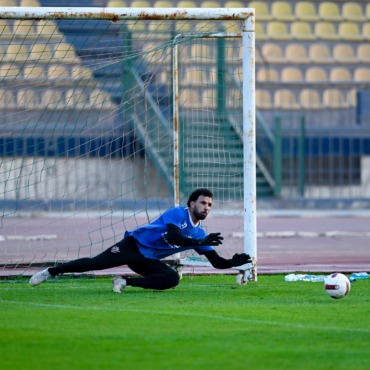 30 صورة ترصد كواليس مران الزمالك إستعدادا لمواجهة البنك الأهلي.. الظهور الأول لعبدالرؤوف 2 30 صورة ترصد كواليس مران الزمالك إستعدادا لمواجهة البنك الأهلي.. الظهور الأول لعبدالرؤوف