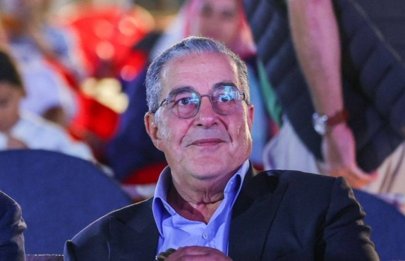 "هدية الإنتخابات".. ياسين منصور يقود مفاوضات الأهلي لخطف نجم بيراميدز في يناير 1 "هدية الإنتخابات".. ياسين منصور يقود مفاوضات الأهلي لخطف نجم بيراميدز في يناير