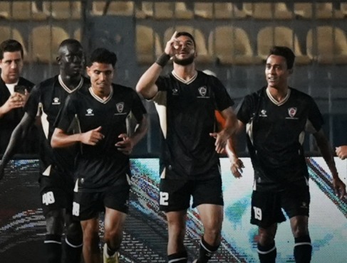 الأهلي يسقط في فخ التعادل أمام بتروجيت في الدوري 1 الأهلي يسقط في فخ التعادل أمام بتروجيت في الدوري