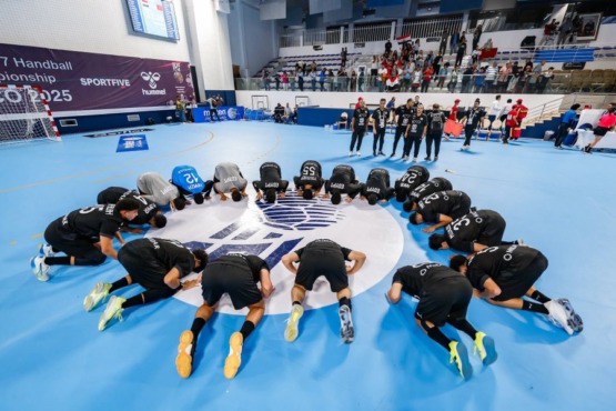 تألق لاعب الزمالك..منتخب مصر للناشئين يتأهل لنهائي كأس العالم لليد بالفوز على إسبانيا 1 تألق لاعب الزمالك..منتخب مصر للناشئين يتأهل لنهائي كأس العالم لليد بالفوز على إسبانيا