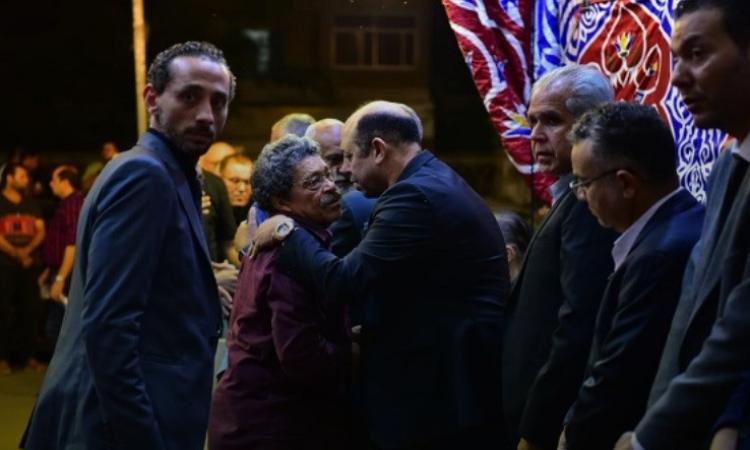 نجوم الرياضة المصرية وشخصيات بارزة في عزاء محمد صبري ووفد من الأهلي- صورة 4 نجوم الرياضة المصرية وشخصيات بارزة في عزاء محمد صبري ووفد من الأهلي- صورة