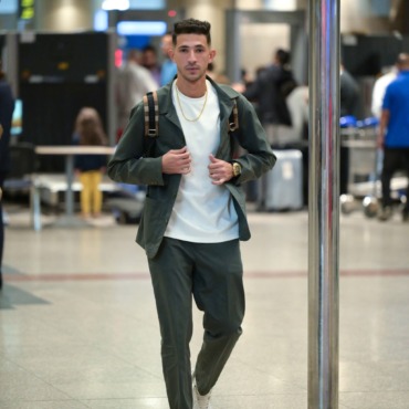 بعثة الزمالك تغادر القاهرة إلى الإمارات للمشاركة في بطولة السوبر المصري- صورة 30 بعثة الزمالك تغادر القاهرة إلى الإمارات للمشاركة في بطولة السوبر المصري- صورة