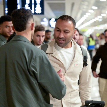 بعثة الزمالك تغادر القاهرة إلى الإمارات للمشاركة في بطولة السوبر المصري- صورة 28 بعثة الزمالك تغادر القاهرة إلى الإمارات للمشاركة في بطولة السوبر المصري- صورة