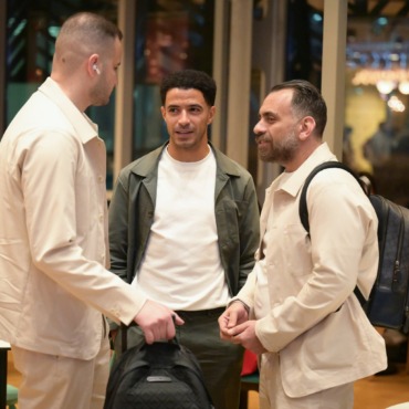 بعثة الزمالك تغادر القاهرة إلى الإمارات للمشاركة في بطولة السوبر المصري- صورة 4 بعثة الزمالك تغادر القاهرة إلى الإمارات للمشاركة في بطولة السوبر المصري- صورة