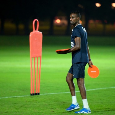 16 صورة ترصد كواليس مران الزمالك الأول في الإمارات إستعدادًا لمواجهة بيراميدز