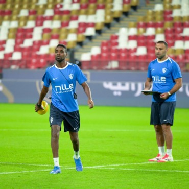 40 صورة ترصد كواليس مران الزمالك إستعدادًا لمواجهة الأهلي في نهائي السوبر 29 40 صورة ترصد كواليس مران الزمالك إستعدادًا لمواجهة الأهلي في نهائي السوبر