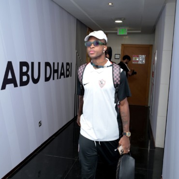 نجم الزمالك السابق: شيكو بانزا بيرقص برة الملعب أفضل من مستواه مع الفريق 1 نجم الزمالك السابق: شيكو بانزا بيرقص برة الملعب أفضل من مستواه مع الفريق