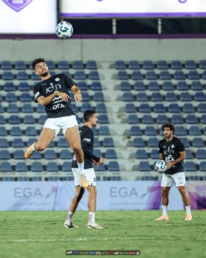 منتخب مصر يخوض تدريباته باستاد العين استعدادا لمواجهة أوزبكستان- صورة