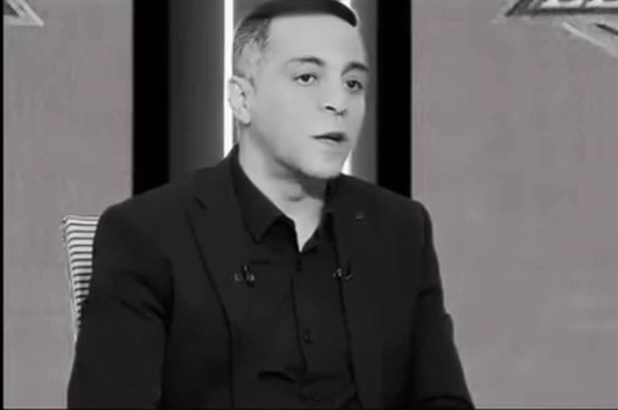 نجم الأهلي السابق ينعي محمد صبري عبر قناة الزمالك.. من أهم أصدقائي 1 نجم الأهلي السابق ينعي محمد صبري عبر قناة الزمالك.. من أهم أصدقائي