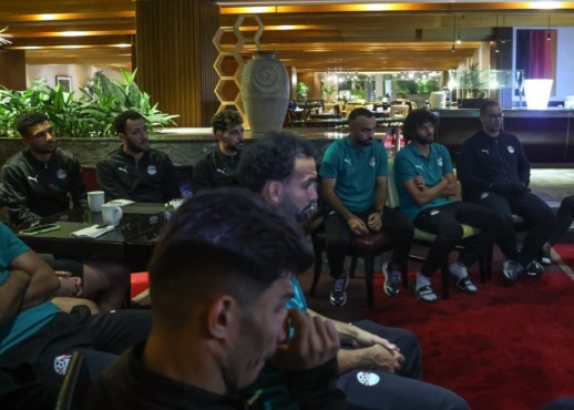 تفاصيل إجتماع هاني أبوريدة مع منتخب مصر المشارك في كأس العرب 3 تفاصيل إجتماع هاني أبوريدة مع منتخب مصر المشارك في كأس العرب