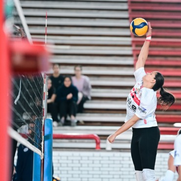 الزمالك يفوز على الزهور في دوري الكرة الطائرة "سيدات"