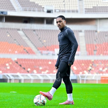 26 صورة ترصد كواليس مران الزمالك في جنوب إفريقيا قبل مواجهة كايزر تشيفز