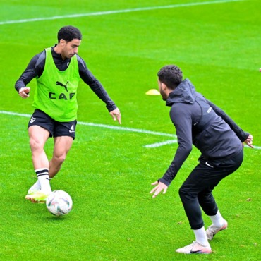 26 صورة ترصد كواليس مران الزمالك في جنوب إفريقيا قبل مواجهة كايزر تشيفز