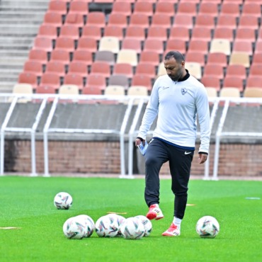 26 صورة ترصد كواليس مران الزمالك في جنوب إفريقيا قبل مواجهة كايزر تشيفز