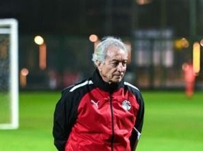 نجم الزمالك السابق: " حلمي طولان هُيفرم لاعبي منتخب مصر بعد التعادل أمام الكويت"