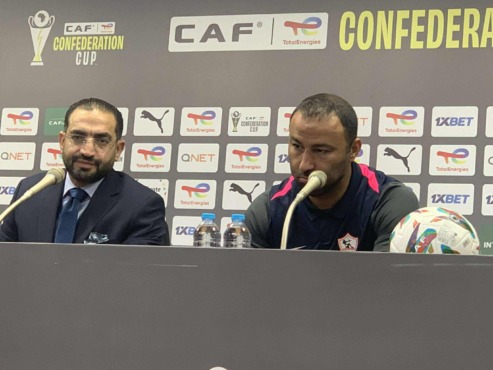 عبد الرؤوف يوضح سبب تغيير محمود جهاد أمام زيسكو.. ويدافع عن لاعب الزمالك