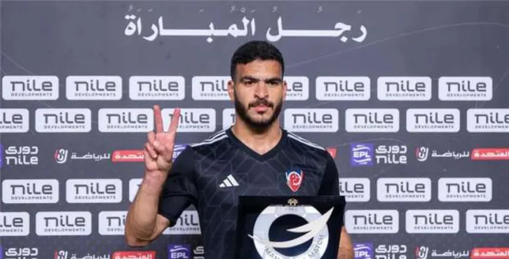الأهلي يتحرك سرًا لخطف صفقة الزمالك.. وقرار ناديه يُفجّر الغموض! 1 الأهلي يتحرك سرًا لخطف صفقة الزمالك.. وقرار ناديه يُفجّر الغموض!