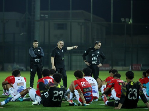 منتخب مصر2009 يفوز على ناشئي الأهلي استعداداً لمواجهتي الأردن 1 منتخب مصر2009 يفوز على ناشئي الأهلي استعداداً لمواجهتي الأردن