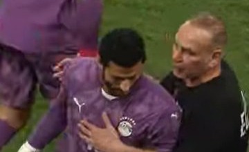 كواليس حوار الشناوي وحسام حسن بعد غضبه بسبب استبداله أمام كاب فيردي