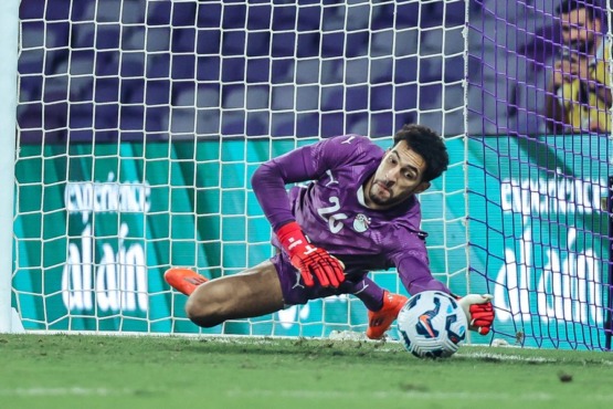 تعليق مفاجئ من شوبير بعد مشاركة ابنه أمام كاب فيردي.. "استفدنا من ركلات الترجيح"- صورة 1 تعليق مفاجئ من شوبير بعد مشاركة ابنه أمام كاب فيردي.. "استفدنا من ركلات الترجيح"- صورة