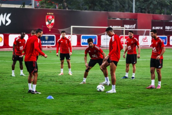 الأهلي يكشف سبب استبعاد ثنائي الفريق من مباراة شبيبة القبائل