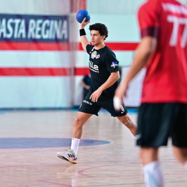 الزمالك يفوز على الأوليمبي في دوري المحترفين لليد