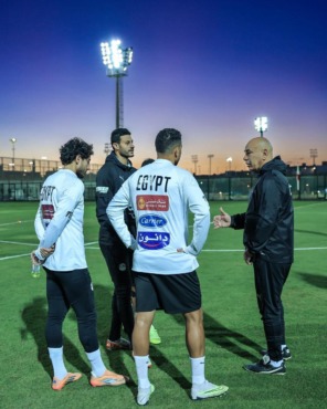 15 صورة توضح كواليس تدريبات منتخب مصر استعدادا لكأس الأمم الأفريقية الـ15 15 صورة توضح كواليس تدريبات منتخب مصر استعدادا لكأس الأمم الأفريقية