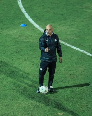 10 صور توضح كواليس تدريبات منتخب مصر قبل مواجهة نيجيريا 14 10 صور توضح كواليس تدريبات منتخب مصر قبل مواجهة نيجيريا