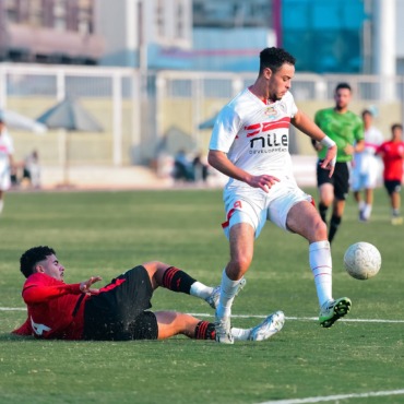 مدرب الزمالك 2005: نجم الفريق يشبه شيكابالا في طريقه لعبه و متواجد حاليا مع الفريق الأول 1 مدرب الزمالك 2005: نجم الفريق يشبه شيكابالا في طريقه لعبه و متواجد حاليا مع الفريق الأول