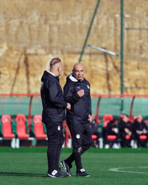 منتخب مصر يختتم تدريباته استعدادا لمواجهة أنجولا في كأس الأمم - صورة 10 منتخب مصر يختتم تدريباته استعدادا لمواجهة أنجولا في كأس الأمم - صورة