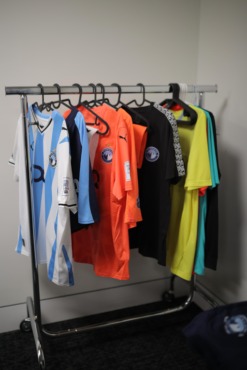 حكم مفاجأة يدير صدام بيراميدز وفلامنجو في نصف النهائي