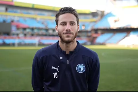 حبس رمضان صبحي يشعل المشهد.. الأهلي يتدخل قانونيًا بعد حكم المحكمة! 1 حبس رمضان صبحي يشعل المشهد.. الأهلي يتدخل قانونيًا بعد حكم المحكمة!