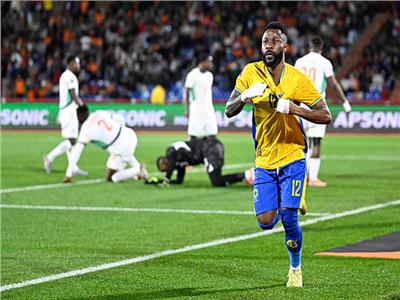 زلزال كروي في الجابون.. إيقاف المنتخب وحل الجهاز الفني وإبعاد أوباميانج بقرار حكومي! 1 زلزال كروي في الجابون.. إيقاف المنتخب وحل الجهاز الفني وإبعاد أوباميانج بقرار حكومي!