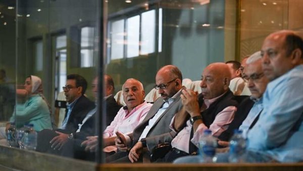 انتهاء اجتماع مجلس إدارة الزمالك 1 انتهاء اجتماع مجلس إدارة الزمالك