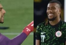 إيوبي يكشف كواليس لقطة القميص مع شوبير في ركلات الترجيح بأمم إفريقيا