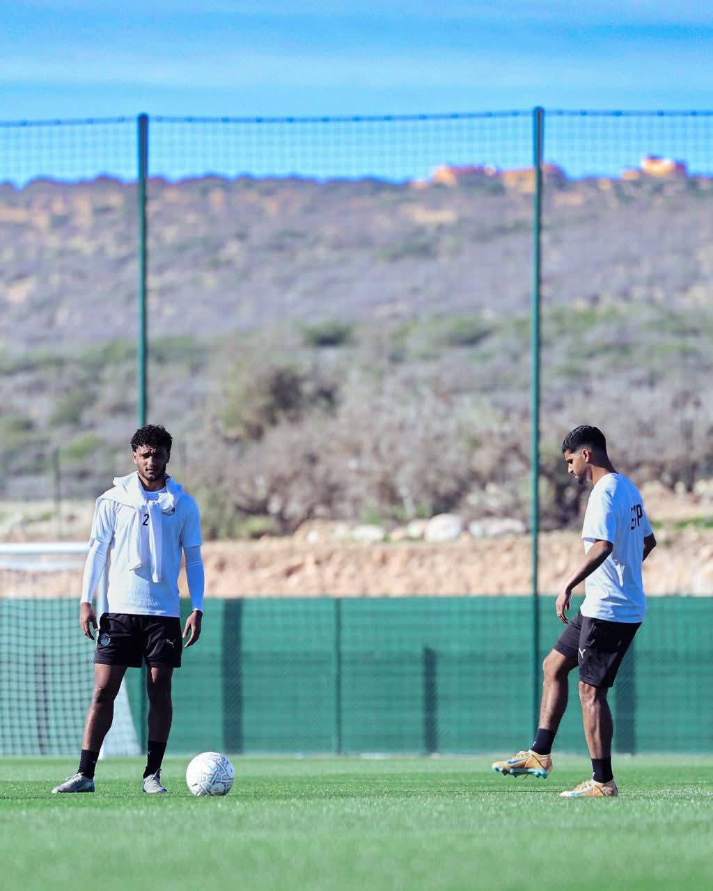 منتخب مصر يخوض مرانه الأخير في أغادير ويتجه لطنجه استعدادا لمواجهة السنغال في بطولة إفريقيا - صورة