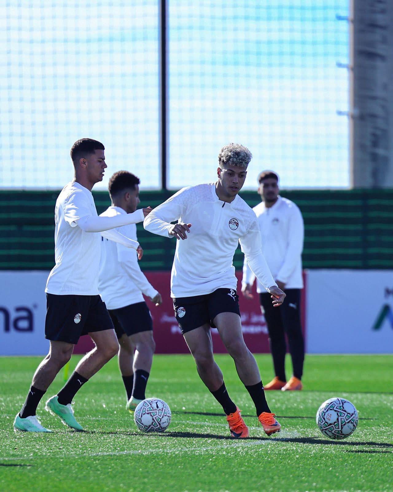 منتخب مصر يخوض مرانه الأخير في أغادير ويتجه لطنجه استعدادا لمواجهة السنغال في بطولة إفريقيا - صورة