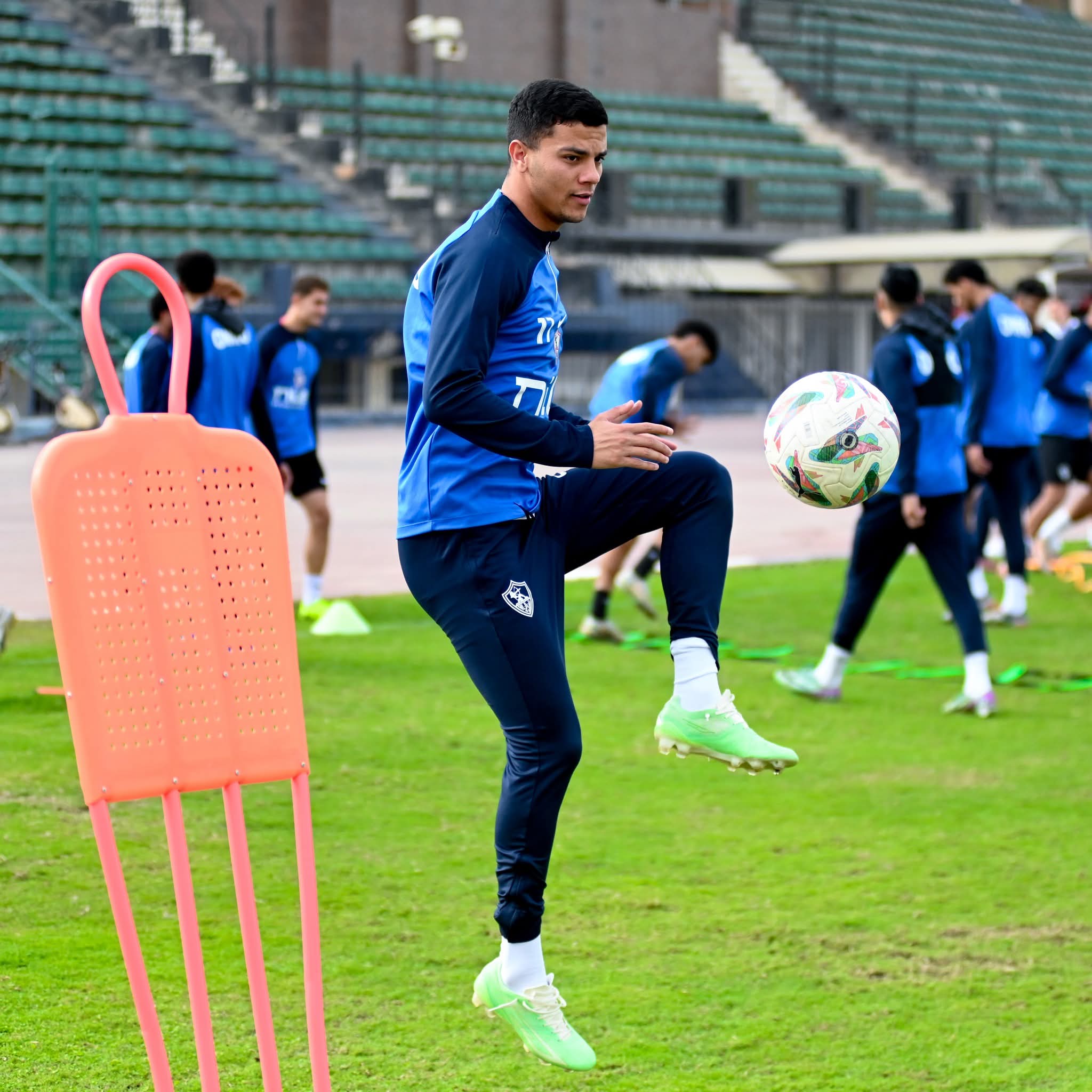 37 صورة ترصد كواليس مران الزمالك قبل مواجهة المصري.. عودة لاعب الفريق