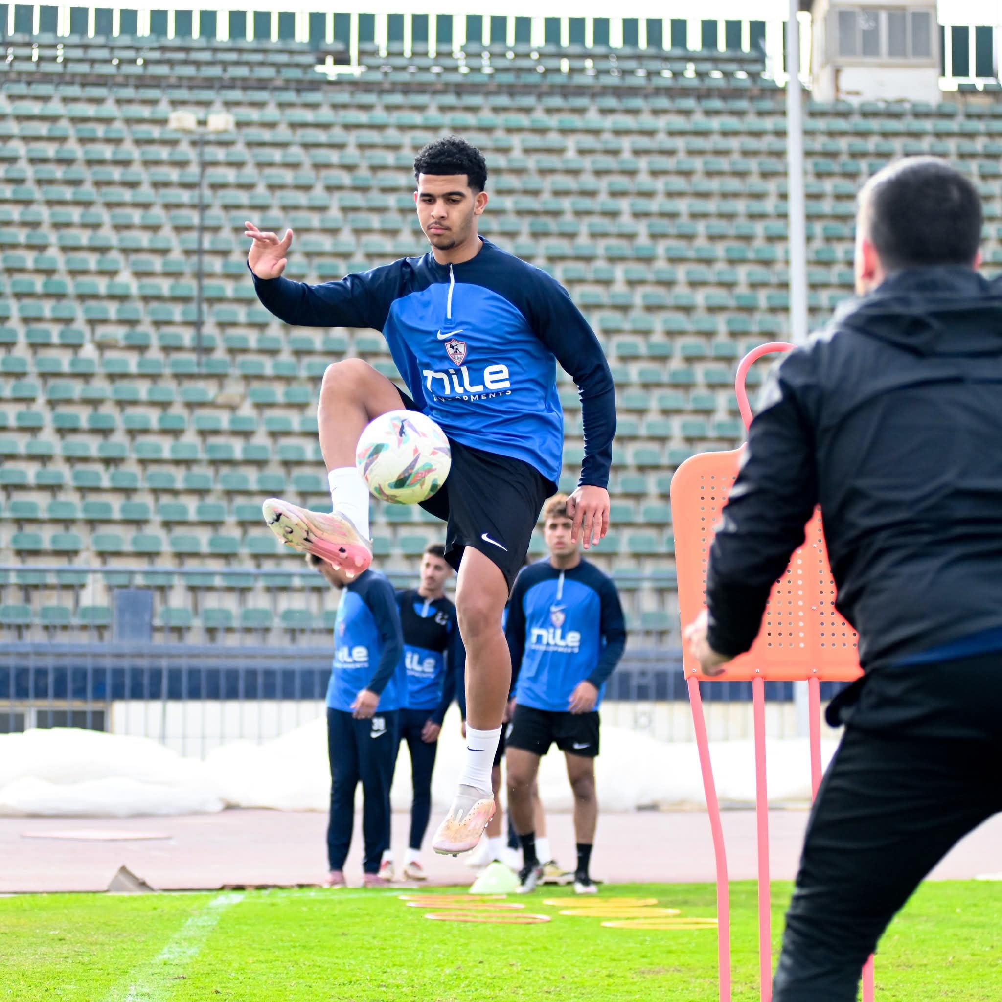 37 صورة ترصد كواليس مران الزمالك قبل مواجهة المصري.. عودة لاعب الفريق